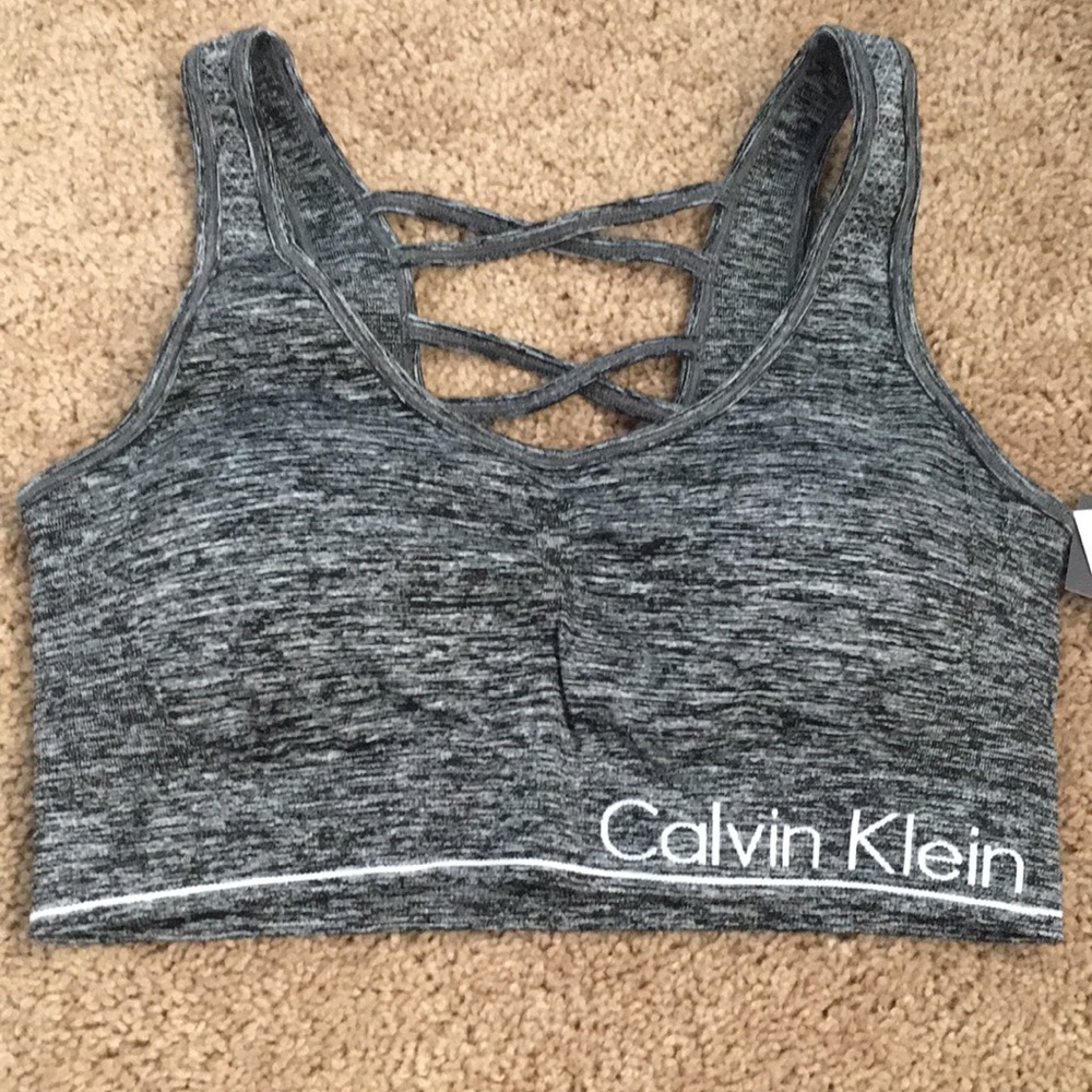 “Calvin Klein” sport bra, brand new with tags, M